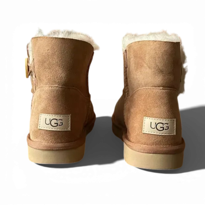 UGG Bailey Button Mini Chestnut