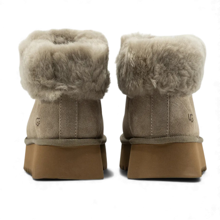 UGG Funkette Beige