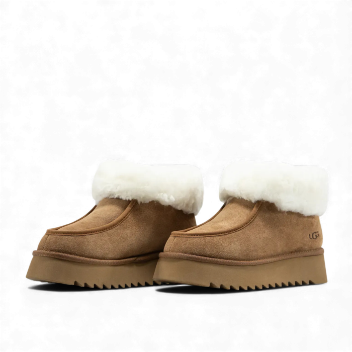 UGG Funkette Chestnut
