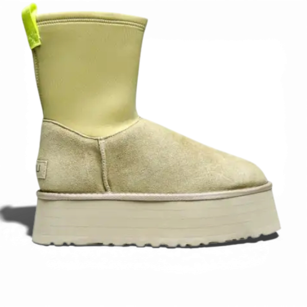 UGG Classic Dipper Boot Sand